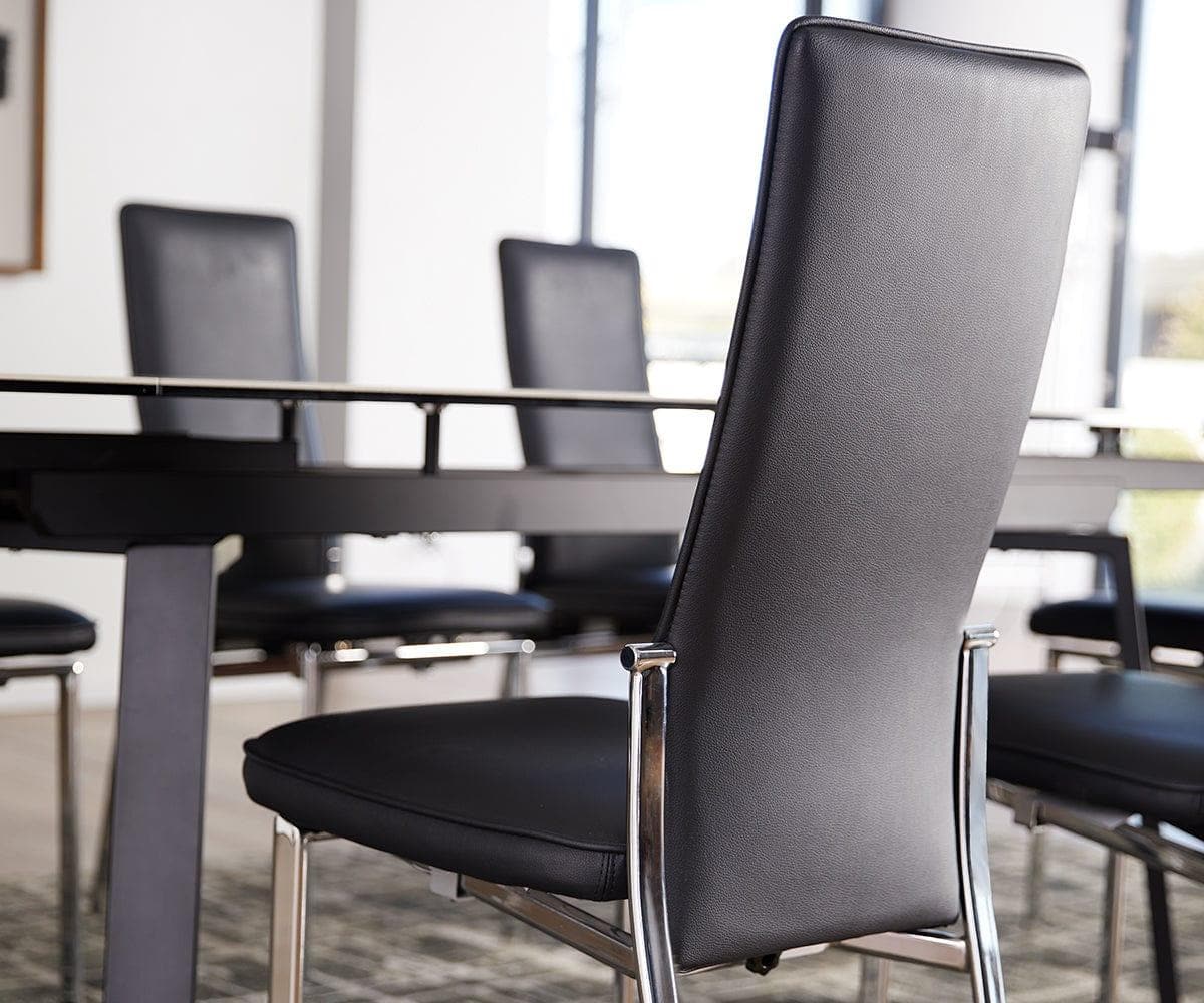 Chaise de salle à manger à dossier haut Lykke