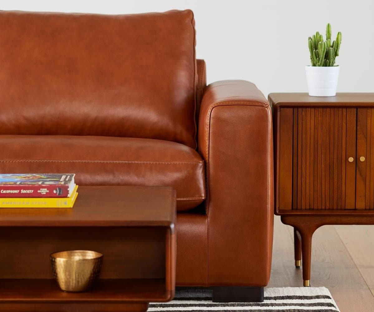 Chaise sectionnelle gauche en cuir Braxten